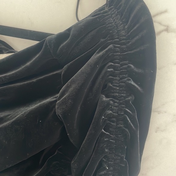 Zara Velvet Scrunch Top - Picture 5 of 8